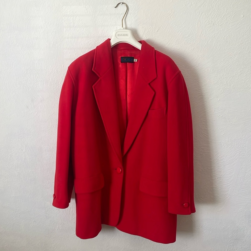 Escada 100% wool coat